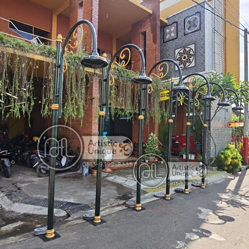 Harga Tiang Lampu Taman