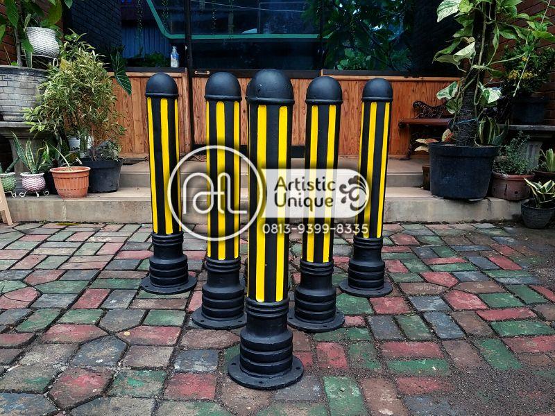 Jual Bollard Besi Jalan Trotoar