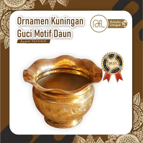 ornamen kuningan guci motif daun