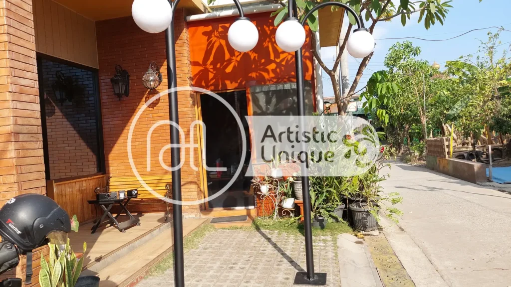 tiang lampu minimalis