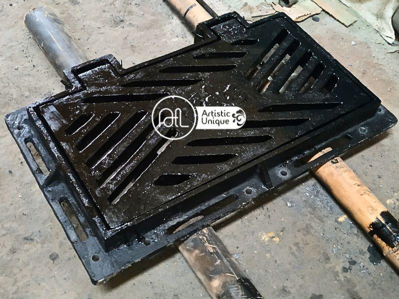 Jual Besi Penutup Selokan