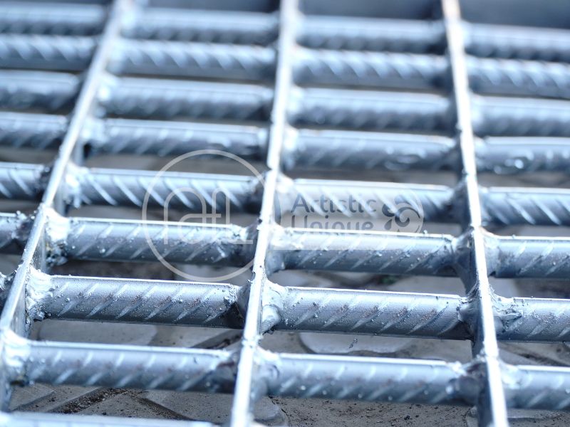 steel grating`