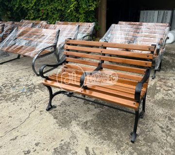 Kursi Taman Outdoor Minimalis