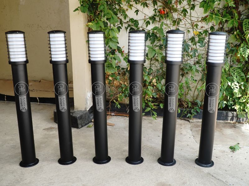 Lampu Bollard Taman