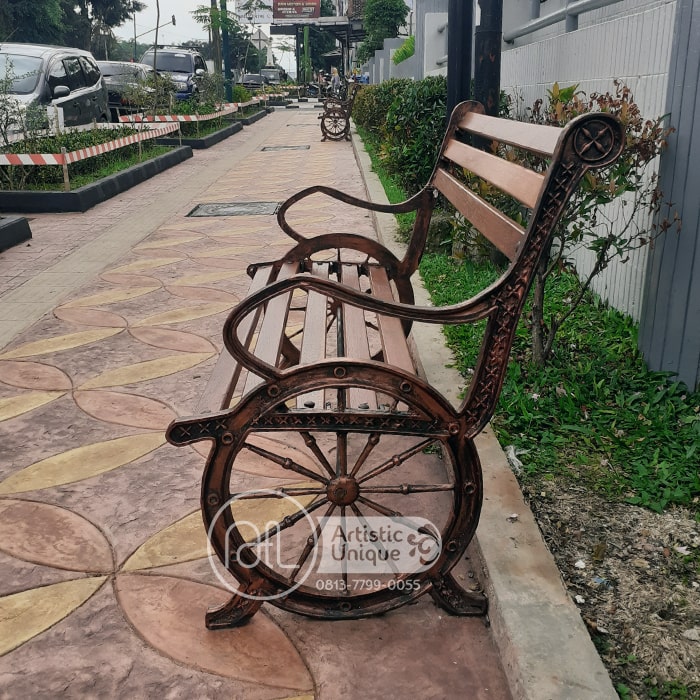 kursi antik banjarnegara